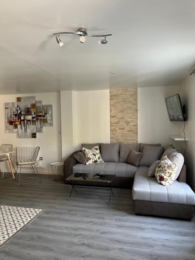 Superbe Appartement Au Bord Du Canal De St Quentin Saint-Quentin (Aisne) Exterior foto